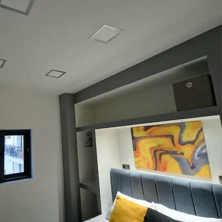 Faronita - Luxury In The Heart Of Kalamata