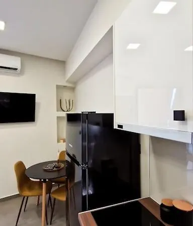 Faronita - Luxury In The Heart Of Kalamata