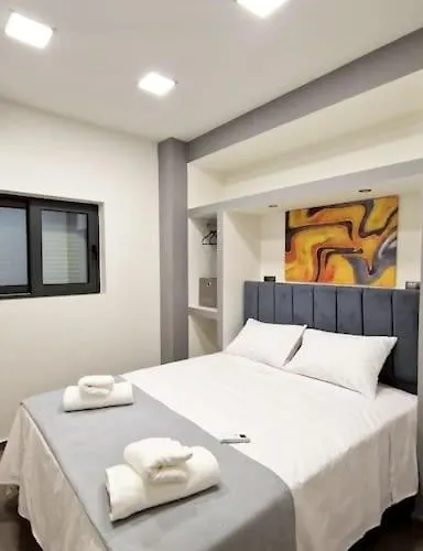 아파트 Faronita - Luxury In The Heart Of *